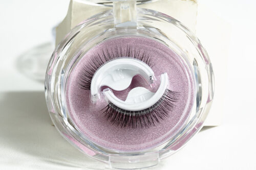 Pestañas autoadheribles